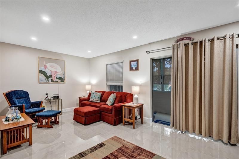 4980 E Sabal Palm Boulevard, Unit 124, Tamarac, FL 33319 Photo