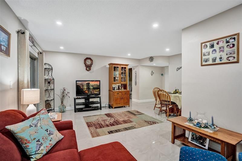 4980 E Sabal Palm Boulevard, Unit 124, Tamarac, FL 33319 Photo