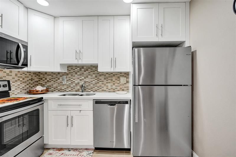 4980 E Sabal Palm Boulevard, Unit 124, Tamarac, FL 33319 Photo