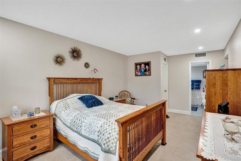 4980 E Sabal Palm Boulevard, Unit 124, Tamarac, FL 33319 Photo