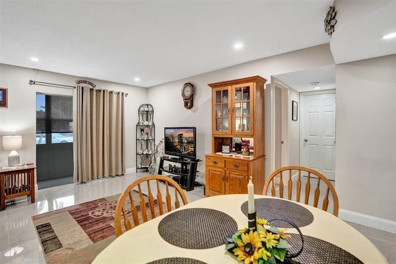 4980 E Sabal Palm Boulevard, Unit 124, Tamarac, FL 33319 Photo