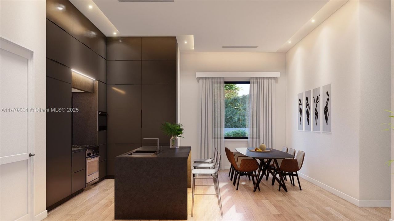 347 NW 43rd St, Miami, FL 33127 Photo