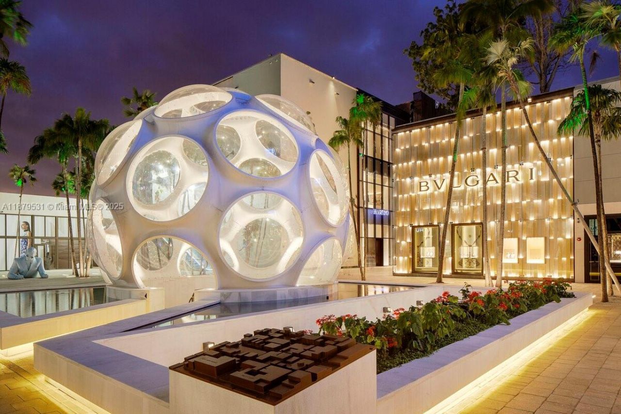 347 NW 43rd St, Miami, FL 33127 Photo