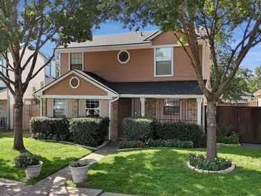 10328 Wood Heights Drive, Dallas, TX 75227