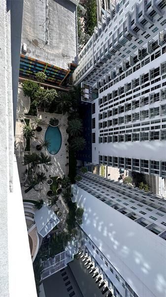 253 NE 2nd Street, Unit 2804, Miami, FL 33132 Photo