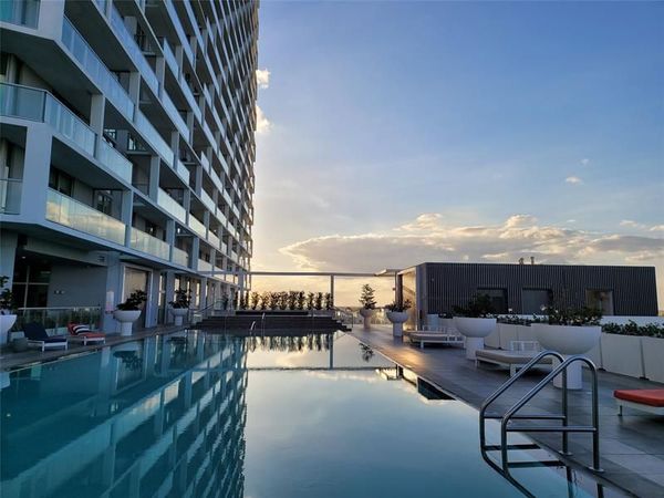 2000 Metropica Way, Unit 1501, Sunrise, FL 33323