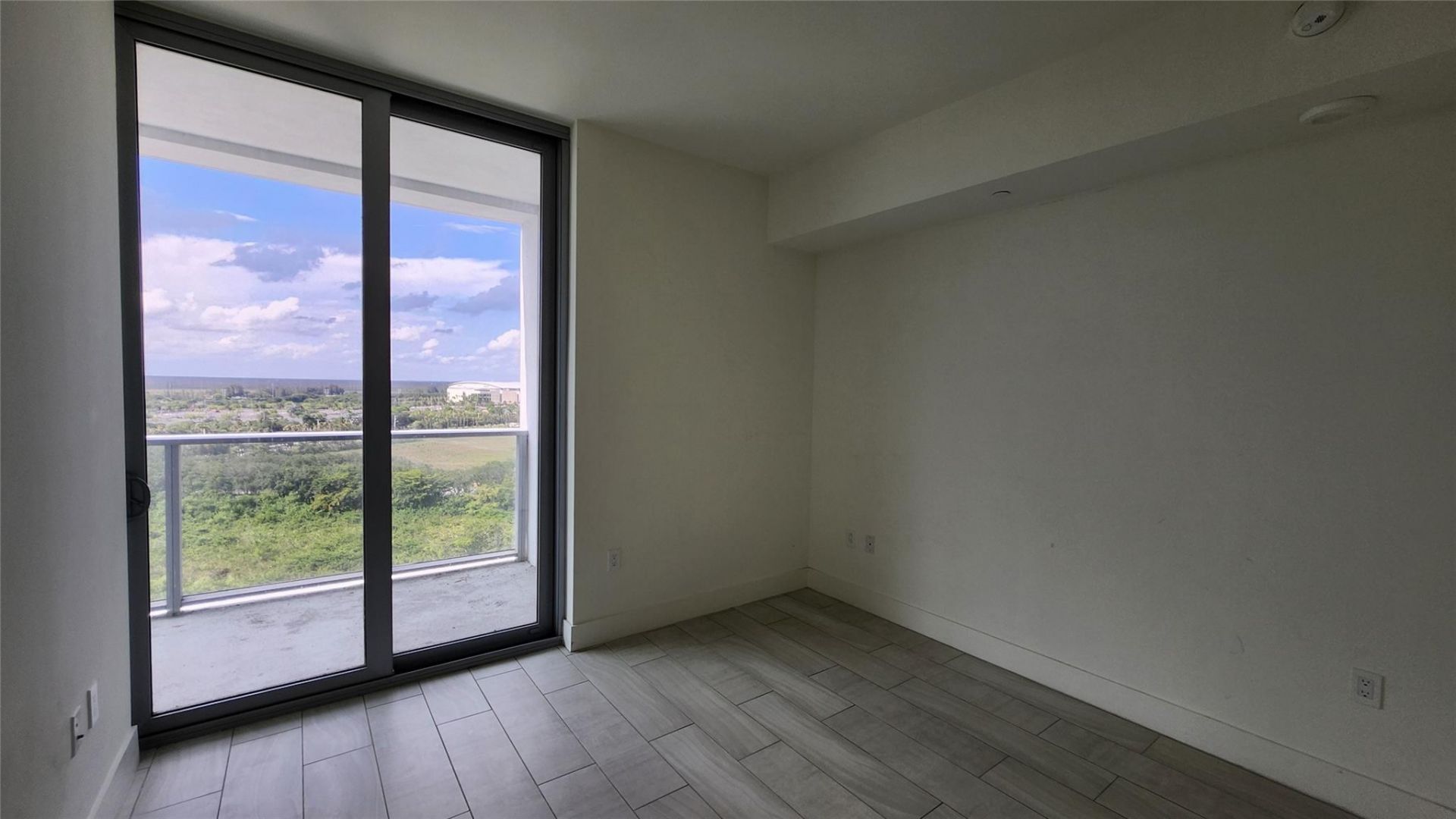 2000 Metropica Way, Unit 1501, Sunrise, FL 33323 Photo