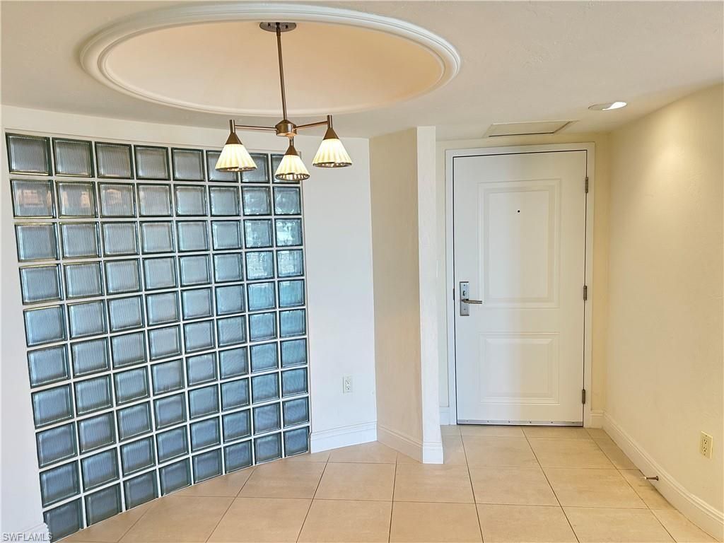 4751 Gulf Shore Blvd N, Unit 1202, Naples, FL 34103 Photo