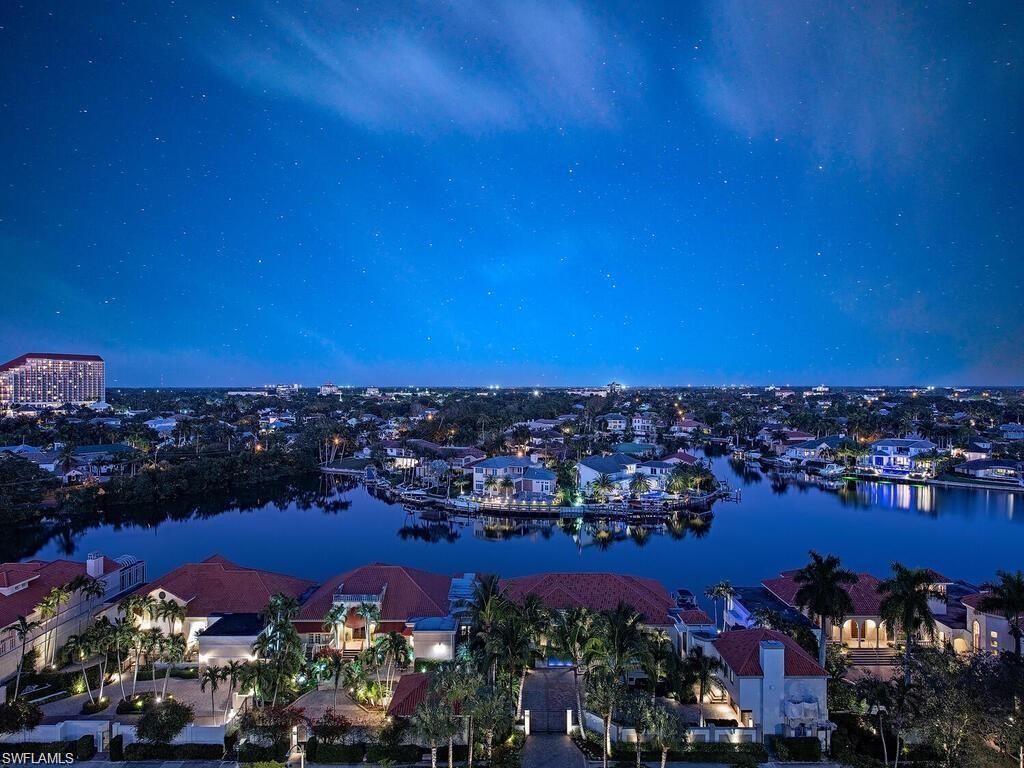 4751 Gulf Shore Blvd N, Unit 1202, Naples, FL 34103 Photo