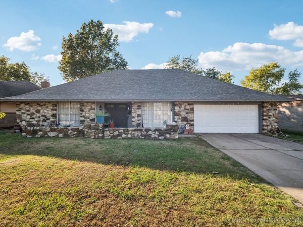 3944 S 93rd East Avenue, Tulsa, OK 74145