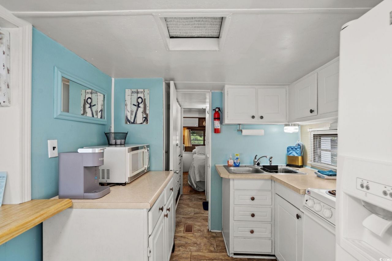 6001-1757 S Kings Hwy. Photo 15