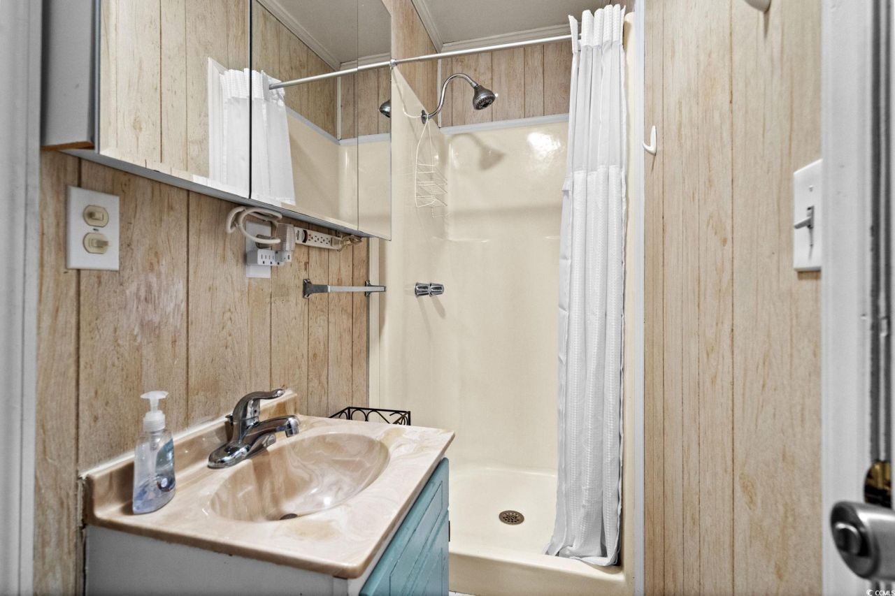 6001-1757 S Kings Hwy. Photo 24