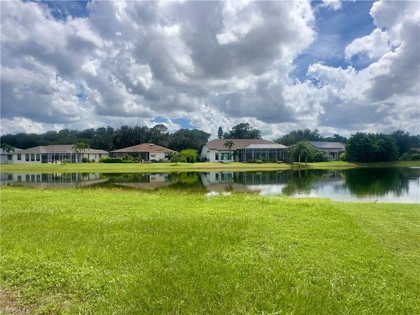 9382 Pineapple RD, FORT MYERS, FL 33967