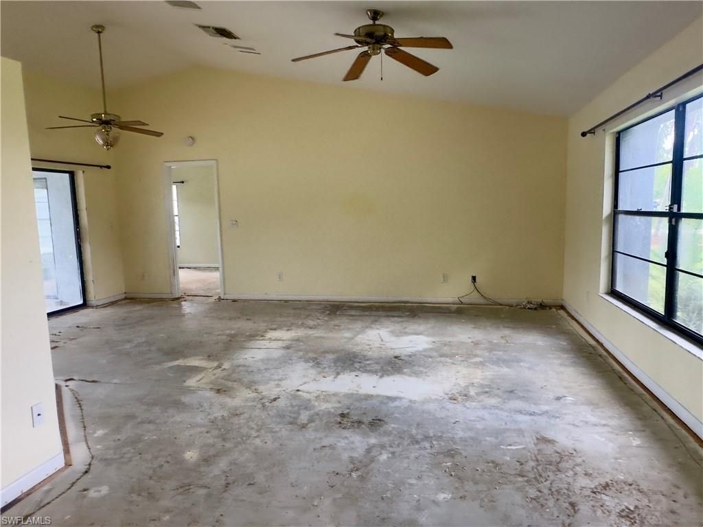 9382 Pineapple Rd, Fort Myers, FL 33967 Photo