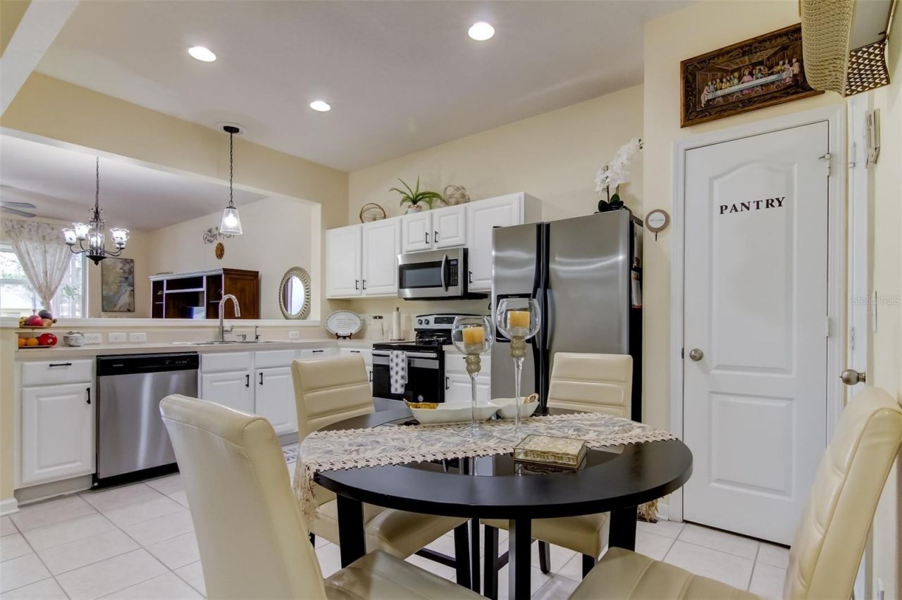 26642 Castleview Way, Wesley Chapel, FL 33544 Photo