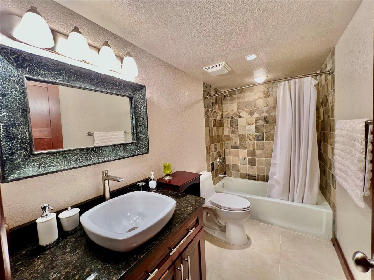 3220 Southshore Drive, Unit 22C, Punta Gorda, FL 33955 Photo