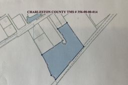 1 Wolffs Lair Road photo 4