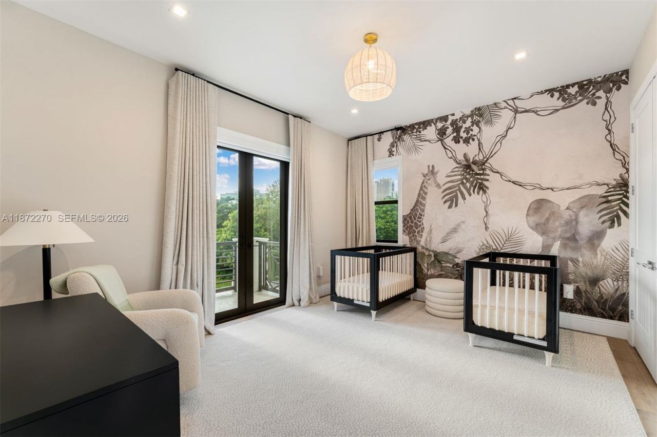 9445 SW 72nd Ct, Pinecrest, FL 33156 Photo