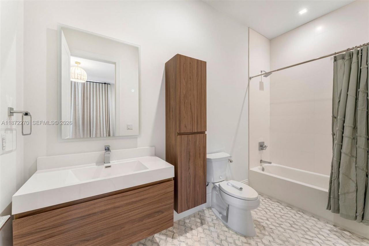 9445 SW 72nd Ct, Pinecrest, FL 33156 Photo