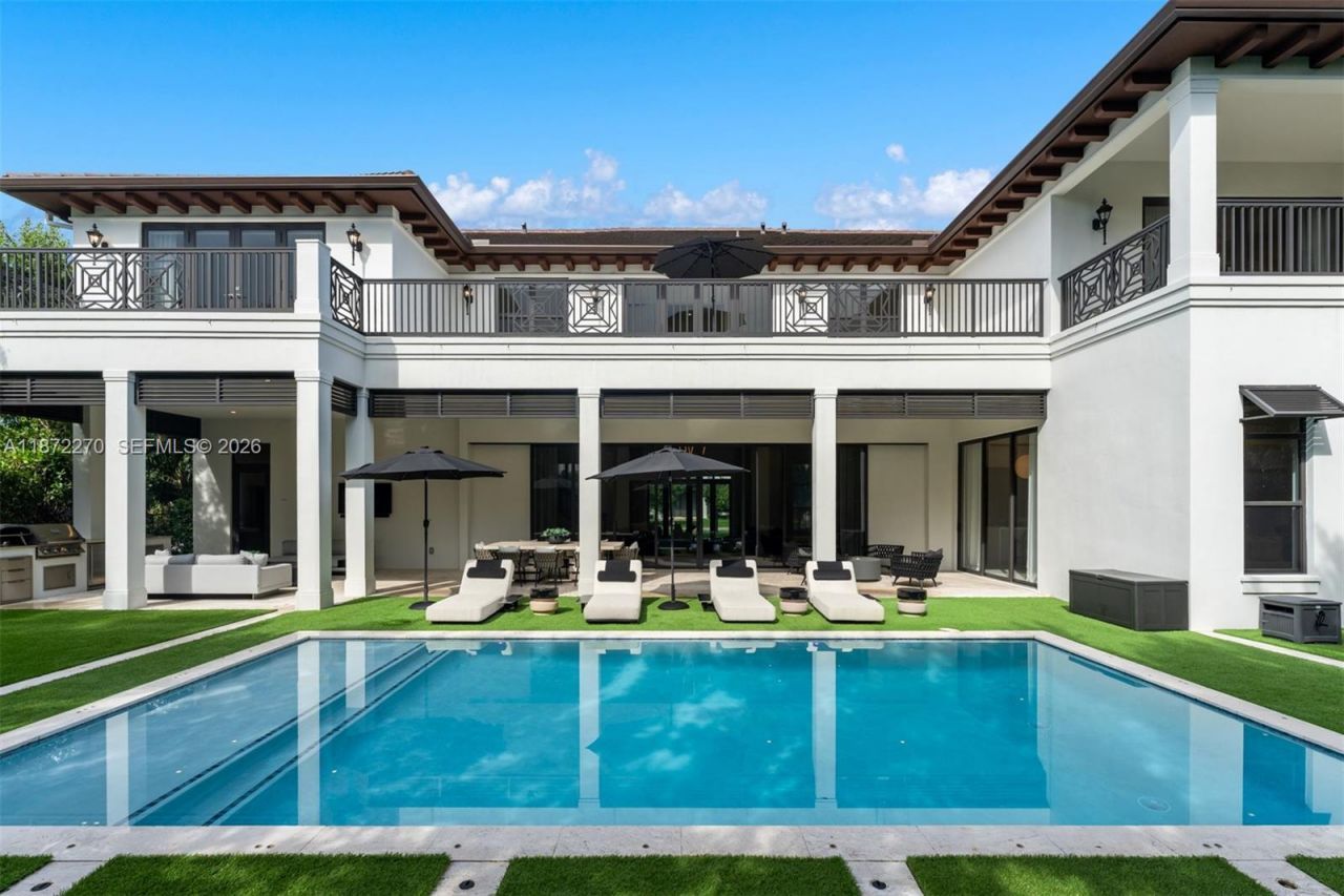 9445 SW 72nd Ct, Pinecrest, FL 33156 Photo