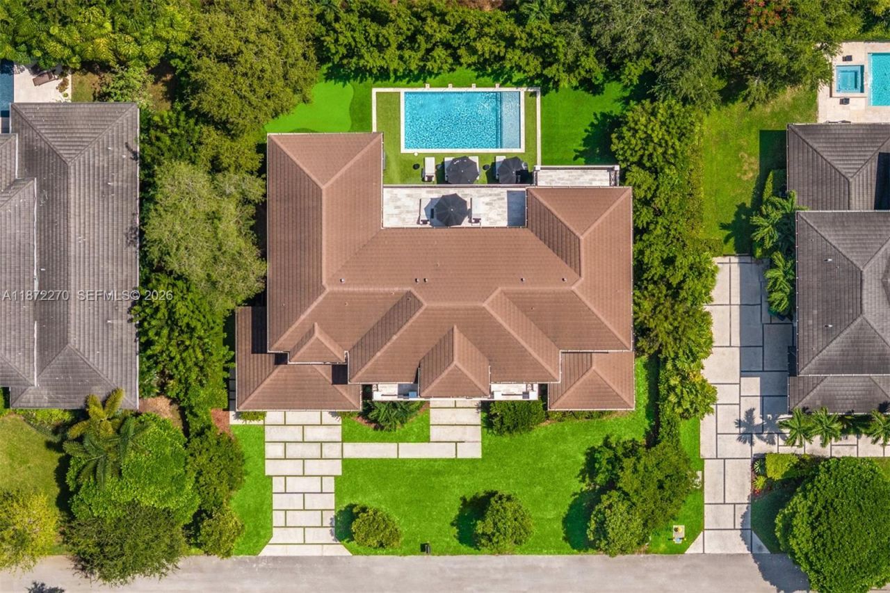 9445 SW 72nd Ct, Pinecrest, FL 33156 Photo