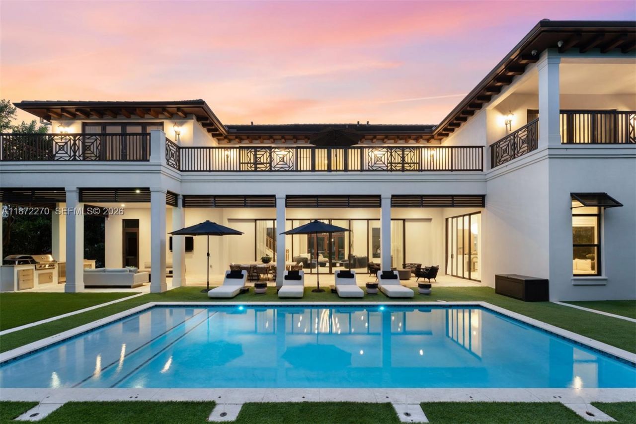 9445 SW 72nd Ct, Pinecrest, FL 33156 Photo