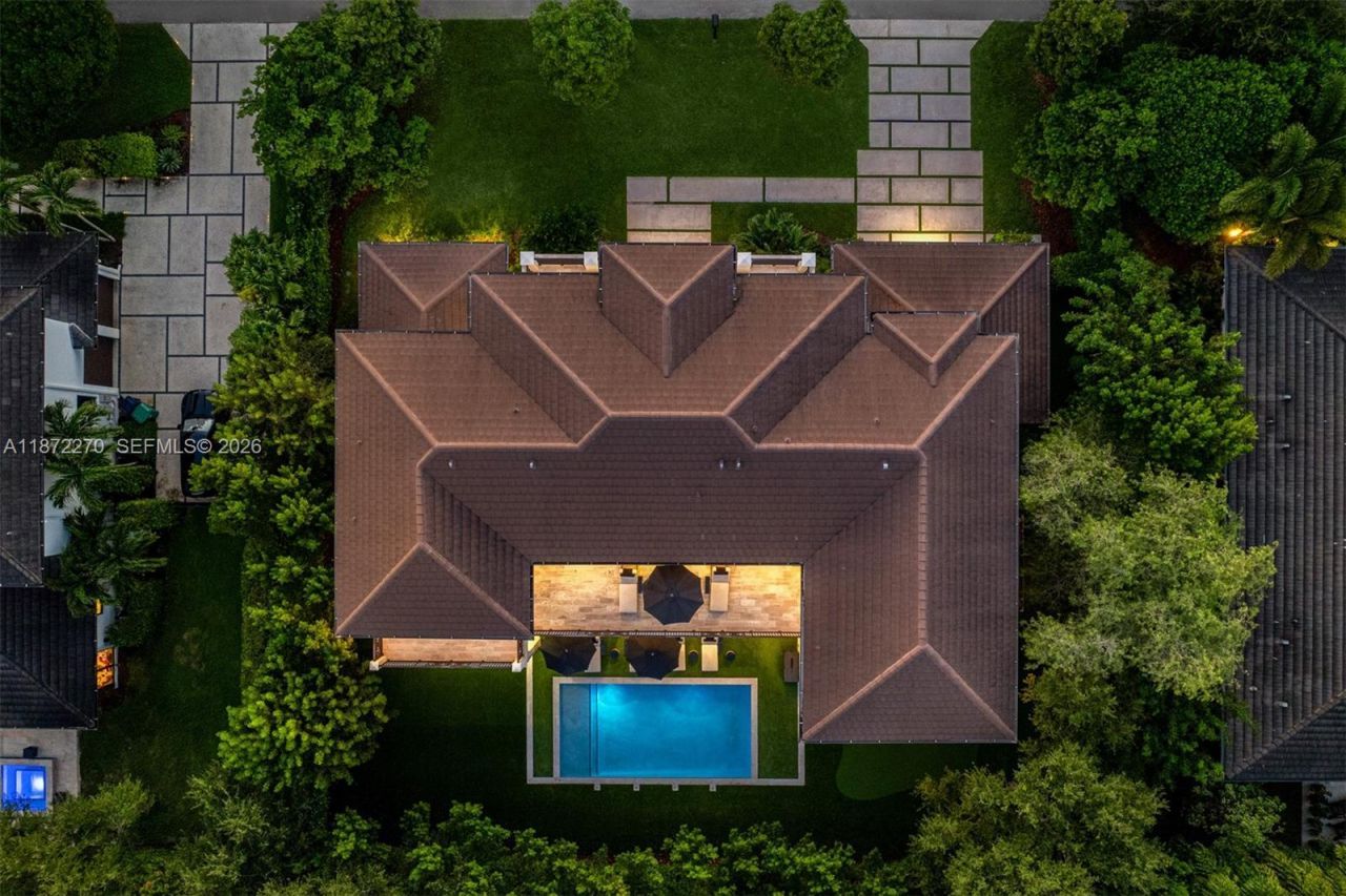 9445 SW 72nd Ct, Pinecrest, FL 33156 Photo