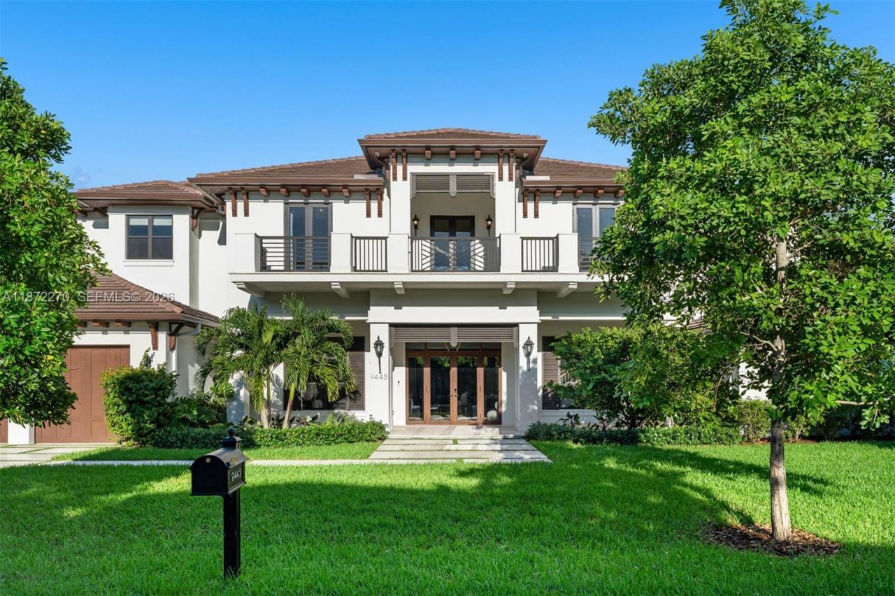 9445 SW 72nd Ct, Pinecrest, FL 33156 Photo