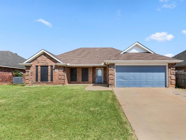 26 Cherokee Trail, Iowa Park, TX 76367