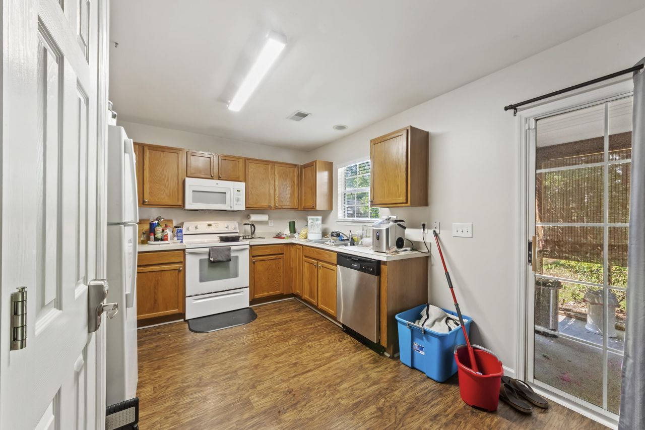 9041 Fieldstone Trace Photo 8