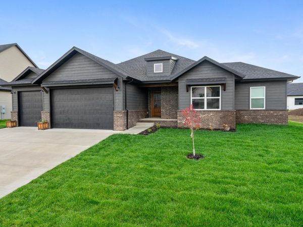 1388 N Carter Way, Republic, MO 65738