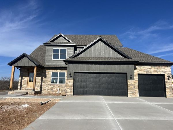 119 E Clayton Lane, Republic, MO 65738