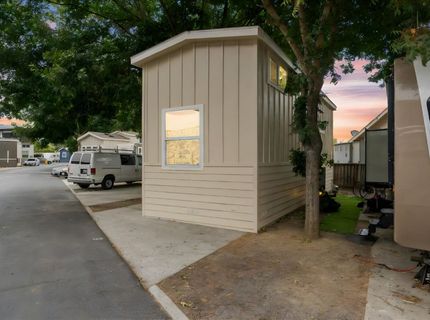 5878 Garlic Farms Dr #9, Gilroy, CA 95020 Photo