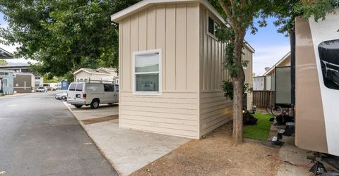 5878 Garlic Farms Dr #9, Gilroy, CA 95020 Photo