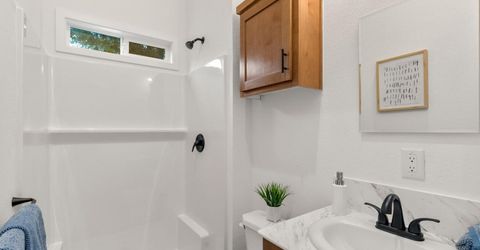 5878 Garlic Farms Dr #9, Gilroy, CA 95020 Photo