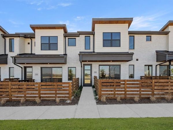 4606 White Buffalo Trail, Oak Point, TX 75068