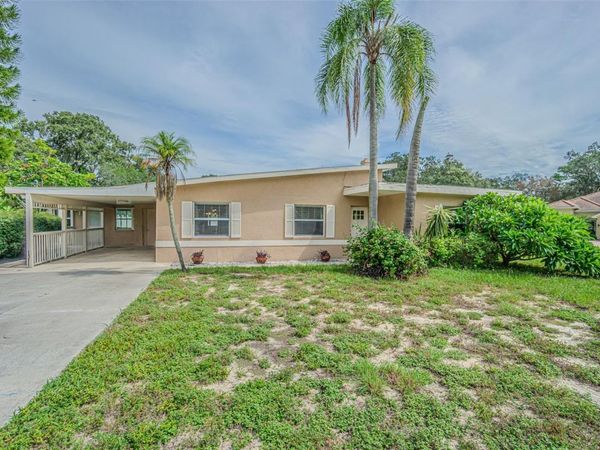 912 RIVERSIDE DRIVE, TARPON SPRINGS, FL 34689