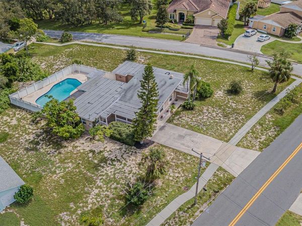 912 RIVERSIDE DRIVE, TARPON SPRINGS, FL 34689