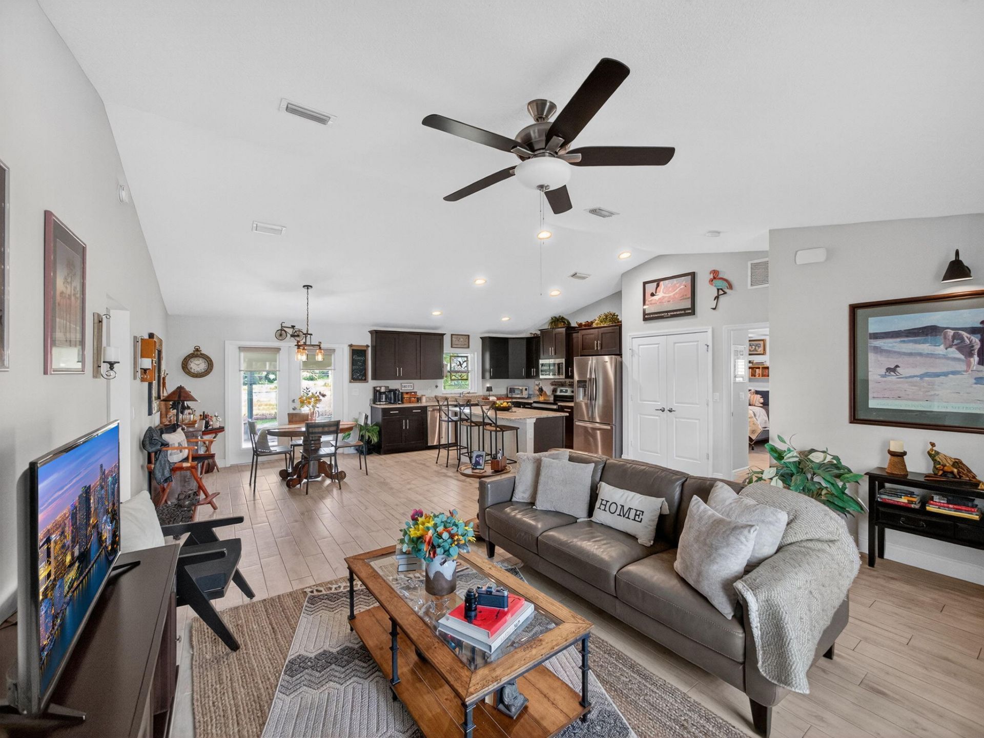 2086 SW Monterrey Lane, Port Saint Lucie, FL 34953 Photo