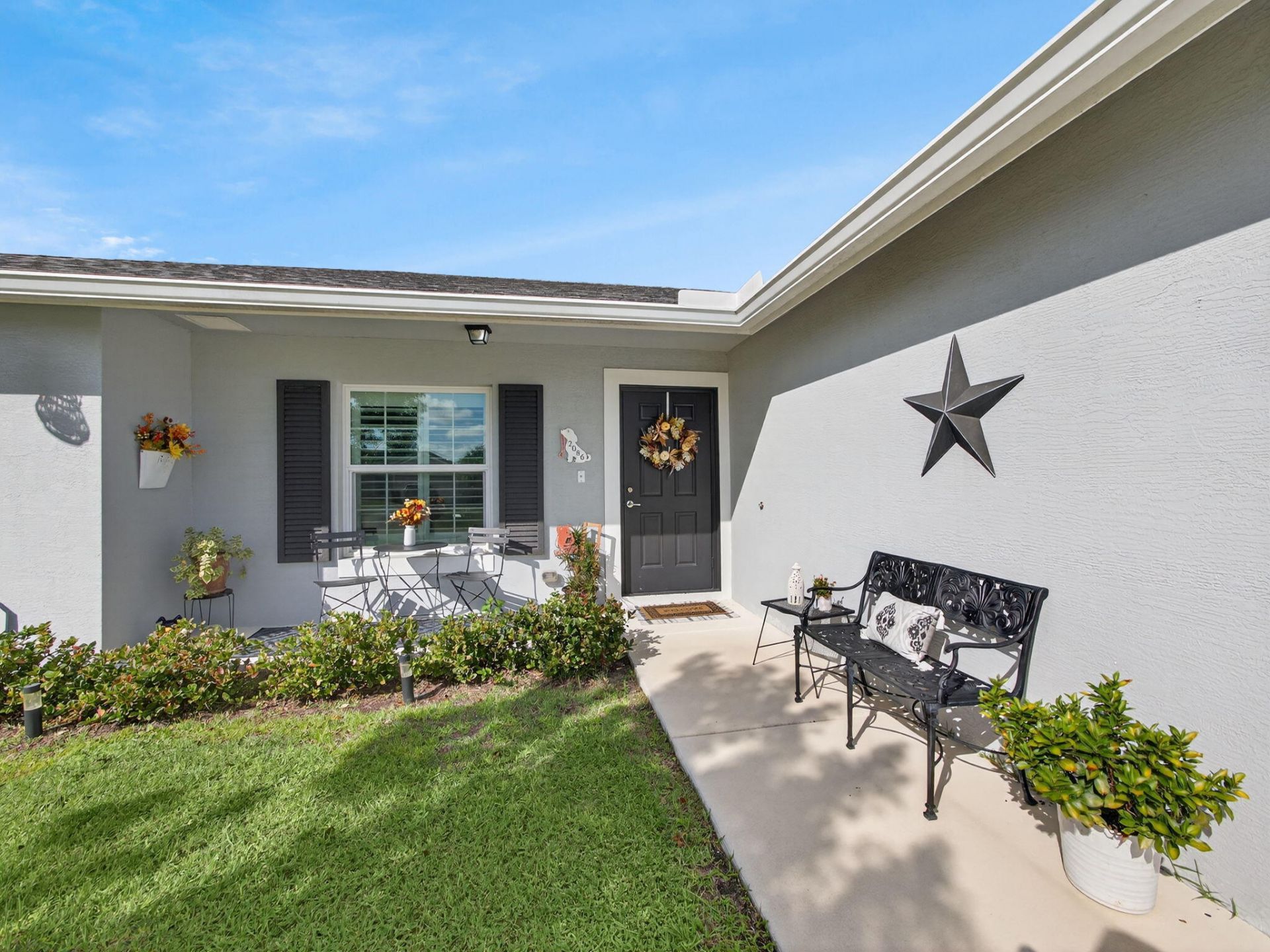 2086 SW Monterrey Lane, Port Saint Lucie, FL 34953 Photo