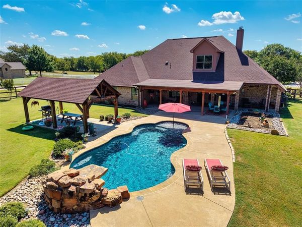 3400 Bent Creek Trail, Crowley, TX 76036