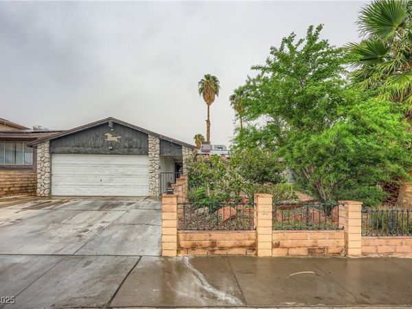 4322 E Viking Road, Las Vegas, NV 89121