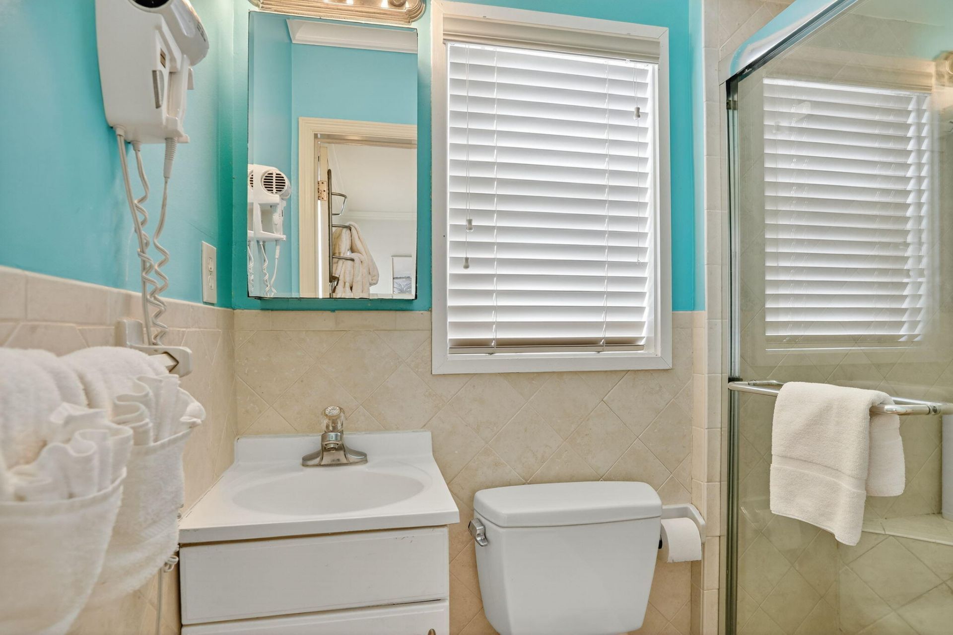 1225 Hillsboro Mile, Unit B2, Hillsboro Beach, FL 33062 Photo