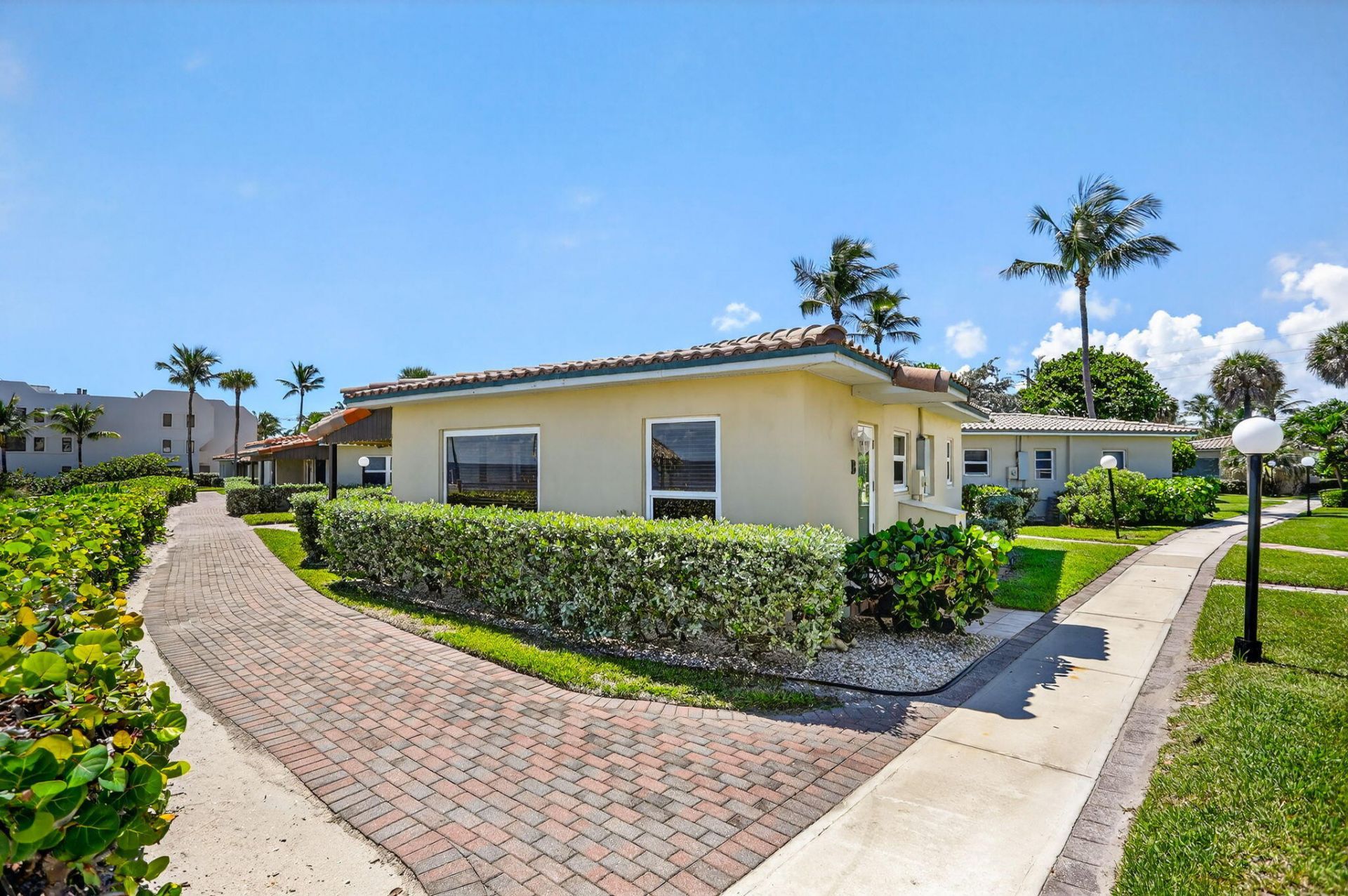 1225 Hillsboro Mile, Unit B2, Hillsboro Beach, FL 33062 Photo