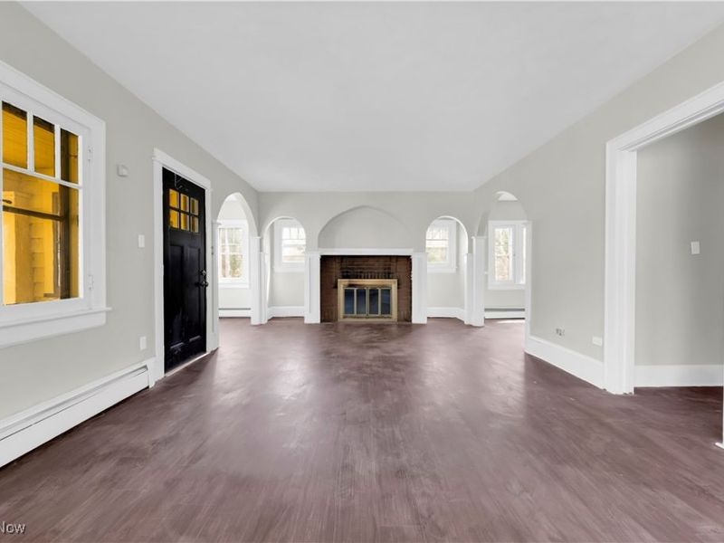 908 Stadelman Avenue, Akron, OH 44320 Photo 2