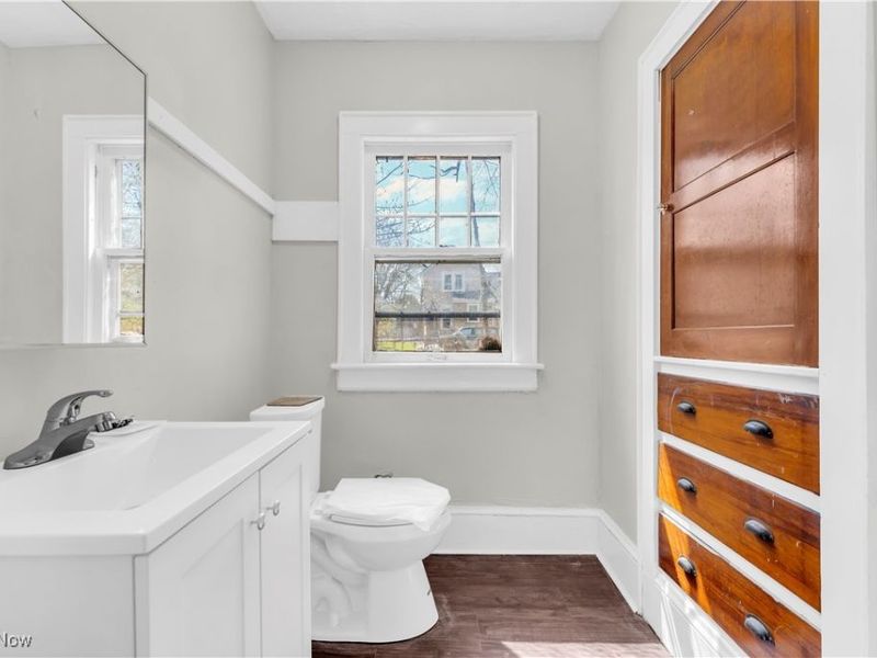 908 Stadelman Avenue, Akron, OH 44320 Photo 6