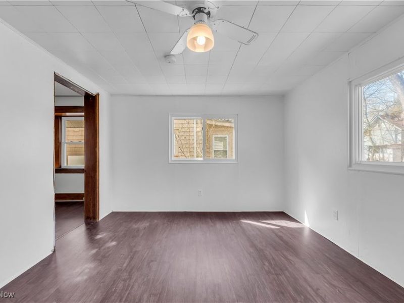 908 Dayton Street, Akron, OH 44310 Photo 14