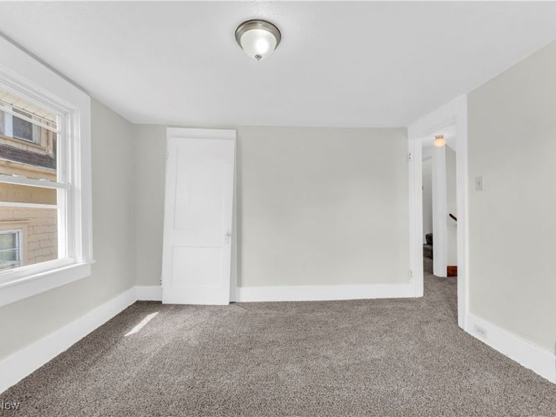 908 Dayton Street, Akron, OH 44310 Photo 18