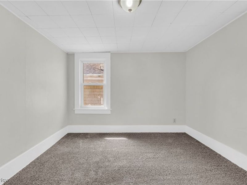 908 Dayton Street, Akron, OH 44310 Photo 19