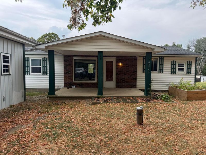 10527 Garrett Road SW, Amanda, OH 43102 Photo 1